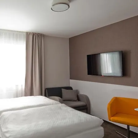 Marina Hotel