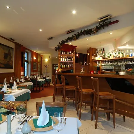 Marina 3* Dolny Kubin